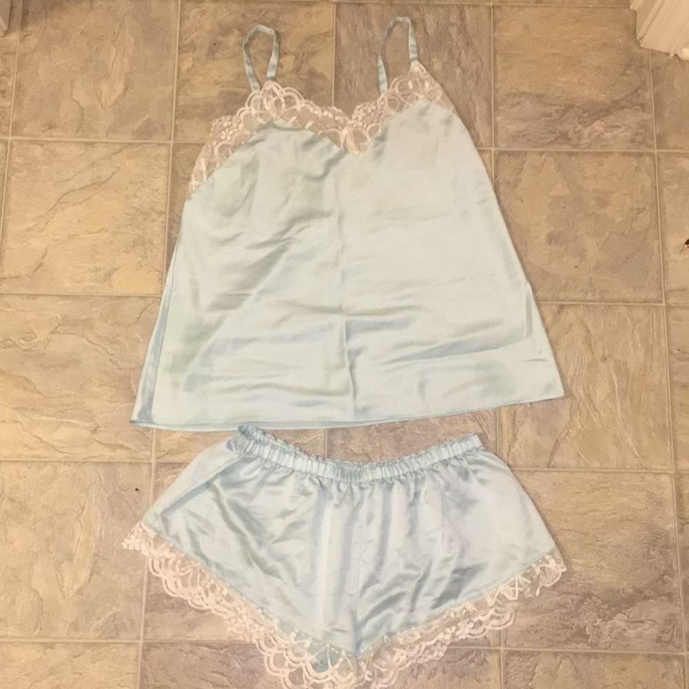 Flora Nikrooz Gabby Silk PJ Set